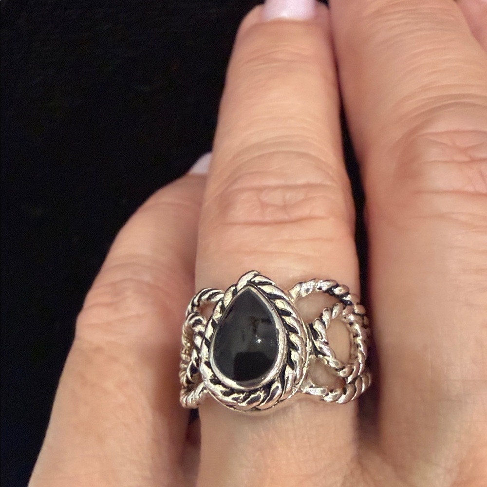Elegant Sterling Silver and Black Onyx Teardrop Ring
